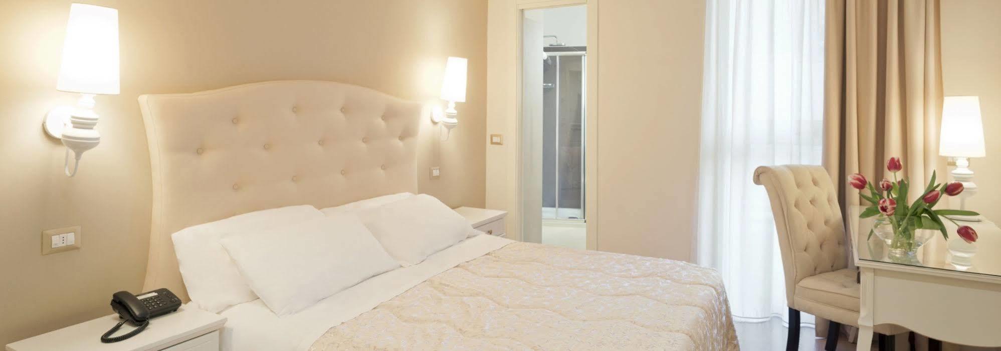 Hotel Aurora Pavia Esterno foto